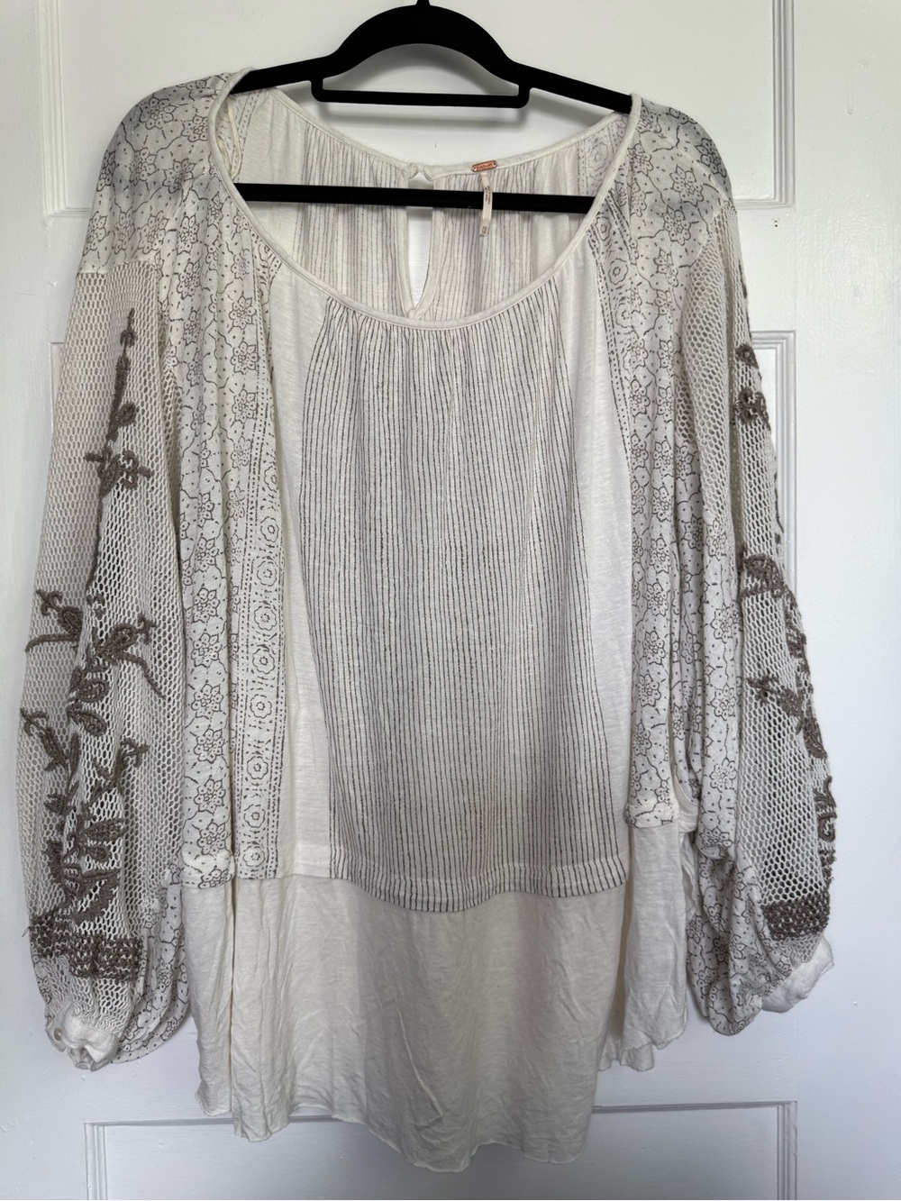 Free People Indigo Dreams Tunic Ivory & Grey Embroidered Dolman Sleeve Boho XS
